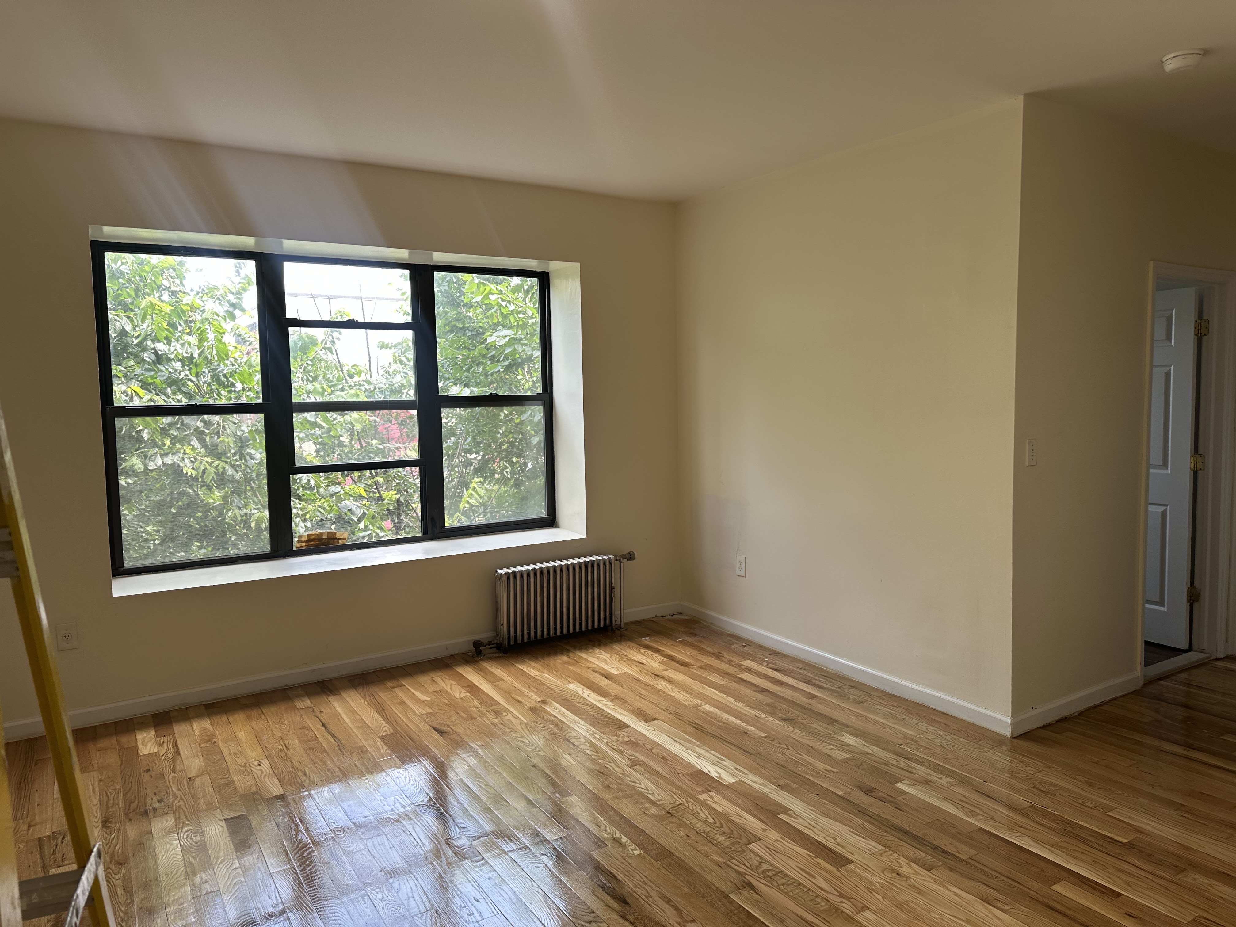 Landscaping and grounds at The Residences at Clinton Hill