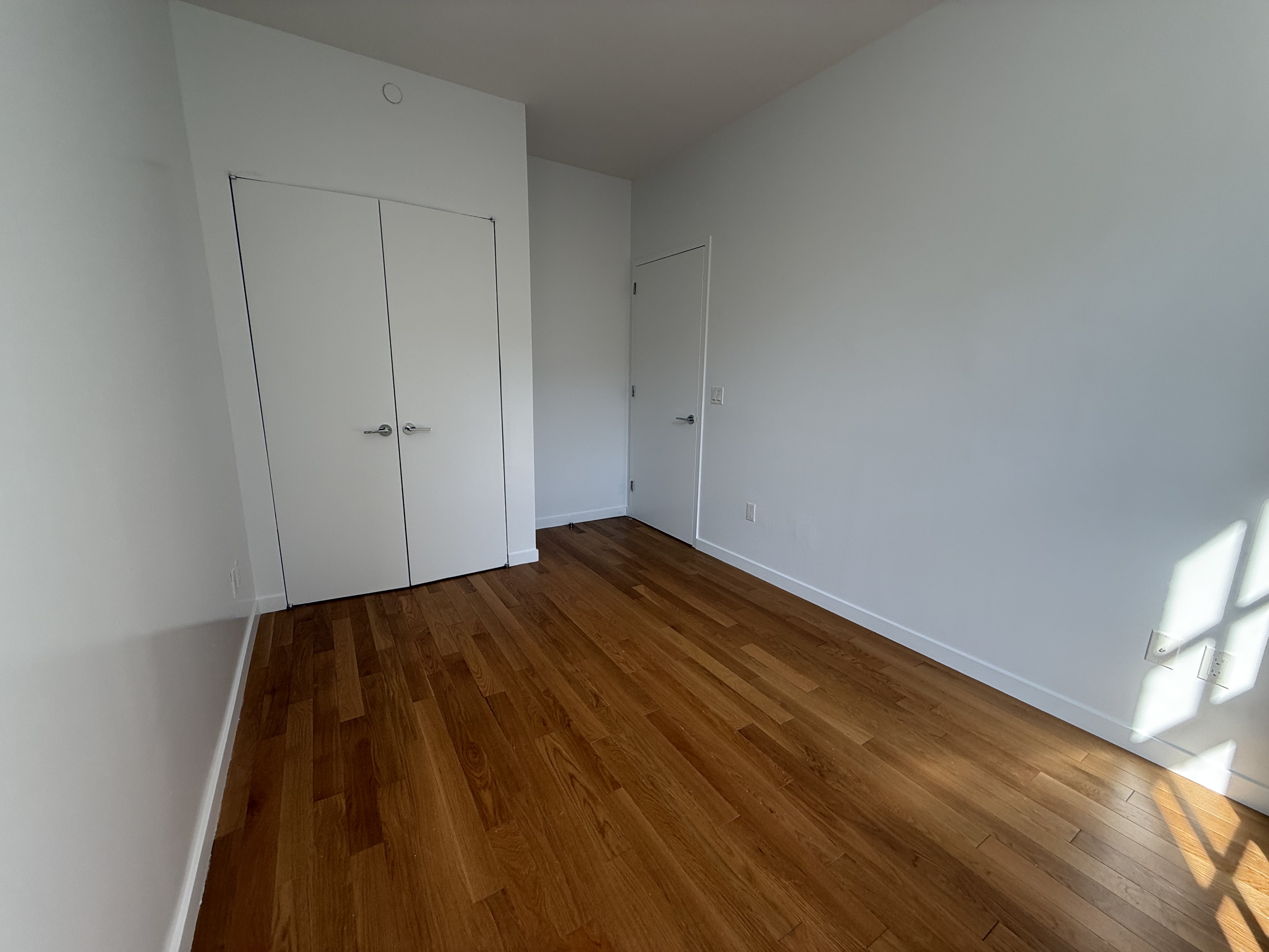 St. Mark’s Place streetscape near Hamilton–Holly House