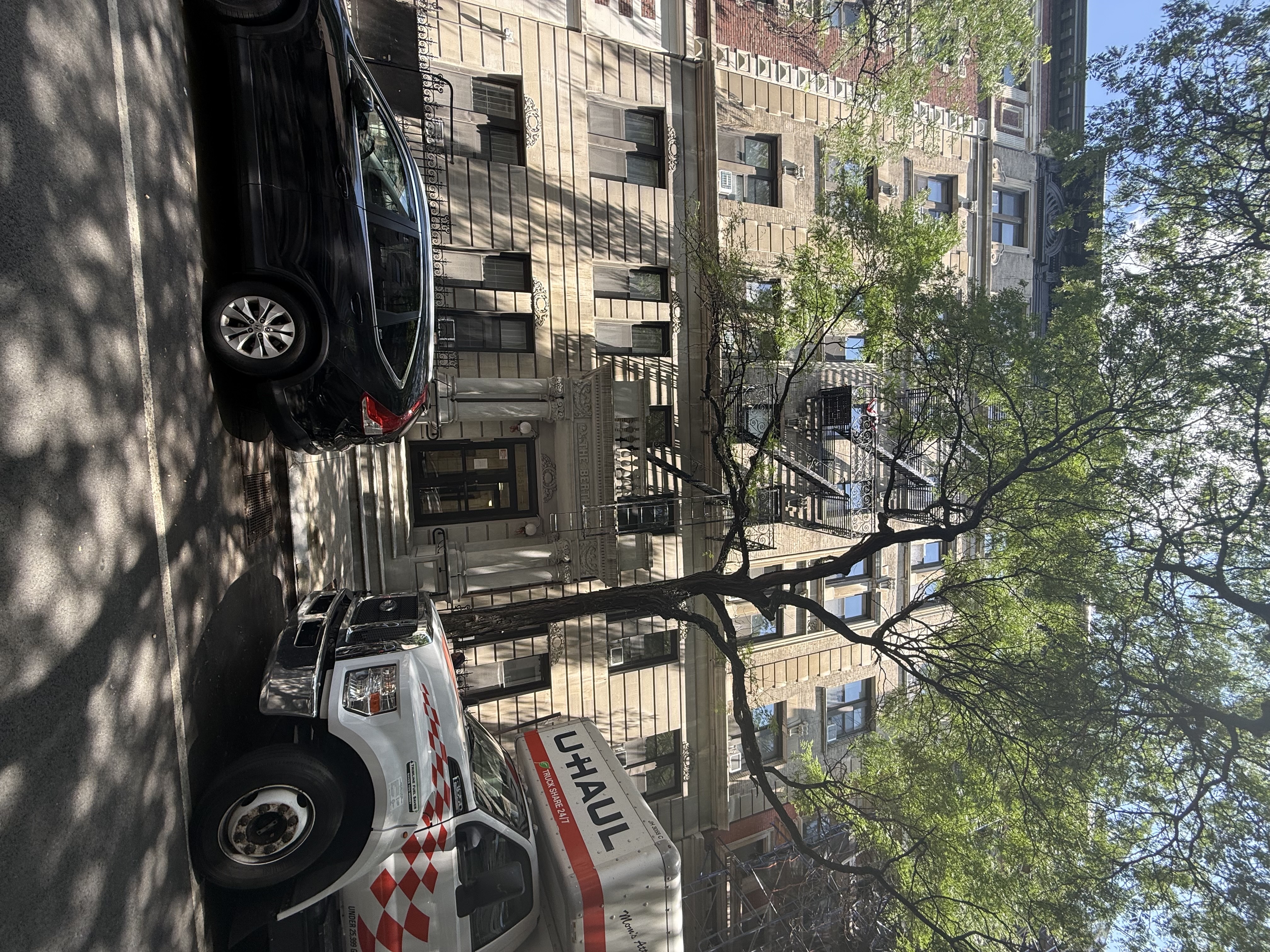 Exterior entrance of 515 W 111th Street